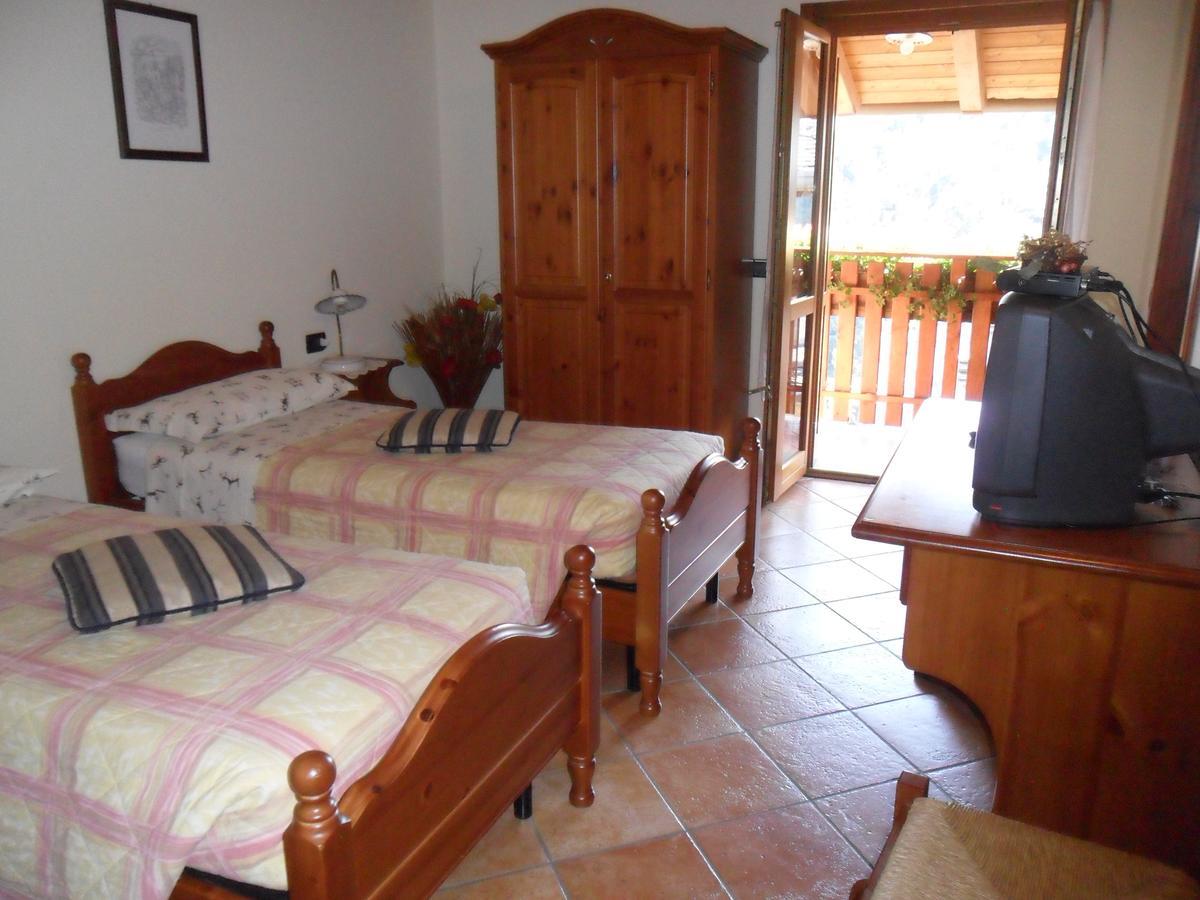 I Camuni Bed and Breakfast Capo di Ponte Εξωτερικό φωτογραφία